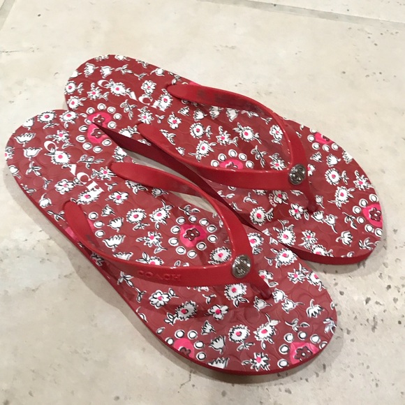 Only size 9 left! NIB Coach flip flops - Picture 5 of 6